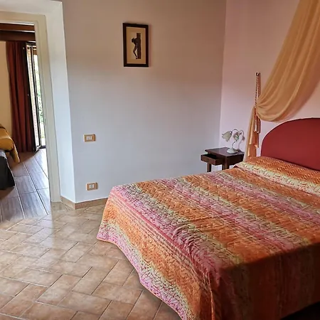 Alloggio per agriturismo Vecchio Gelso *