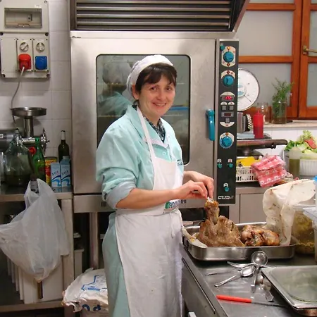 Vakantieboerderij Vecchio Gelso Ortezzano